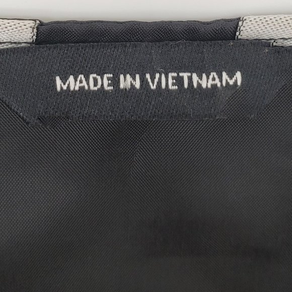 Boys Dress Suit Vest Gray Plaid 4 Buttons with Pockets Size 5 - Picture 4 of 6